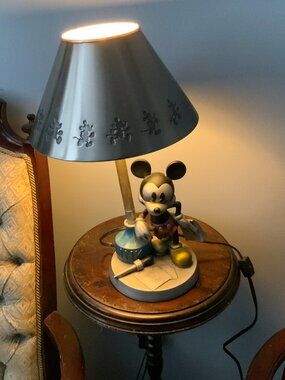 DISNEY MICKEY MOUSE LAMP at the INKWELL by HAMPTON BAY 2002 or 2003
